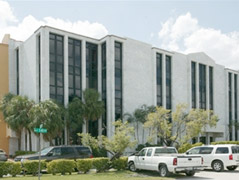 International Mall Plaza